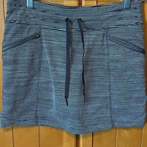 Athleta Gray and White Tie Front Skort NWOT